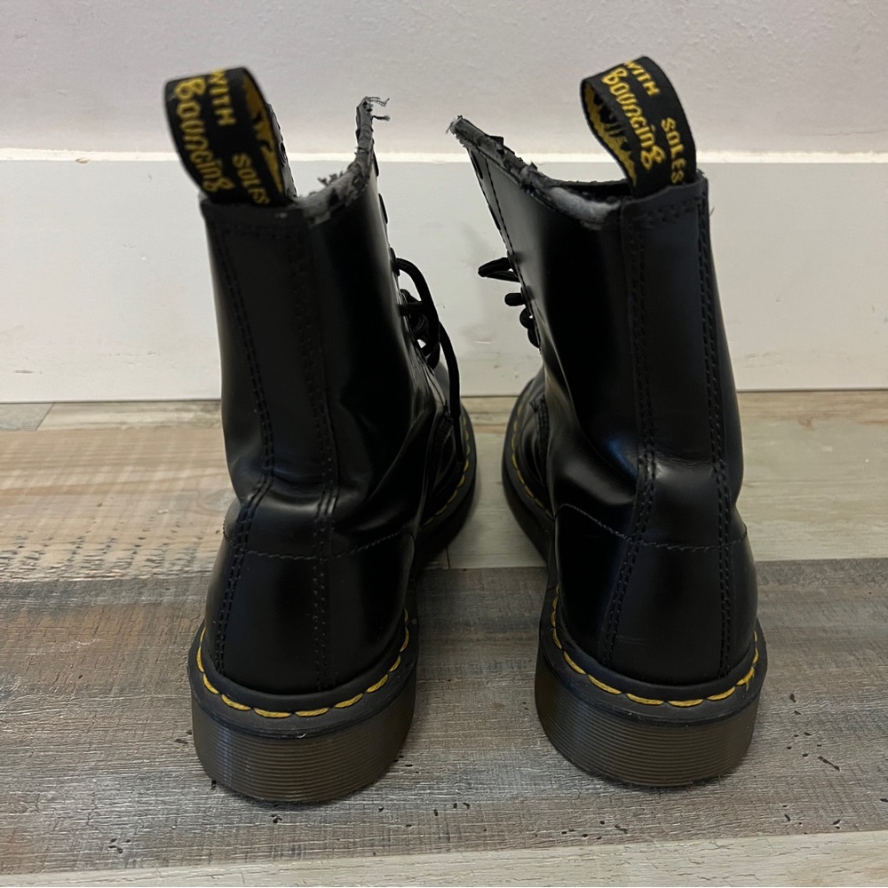 The Original Doc Martens 1460 AirWair black yellow - Picture 3 of 13